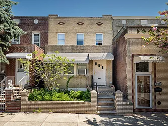 19-23 23 Road