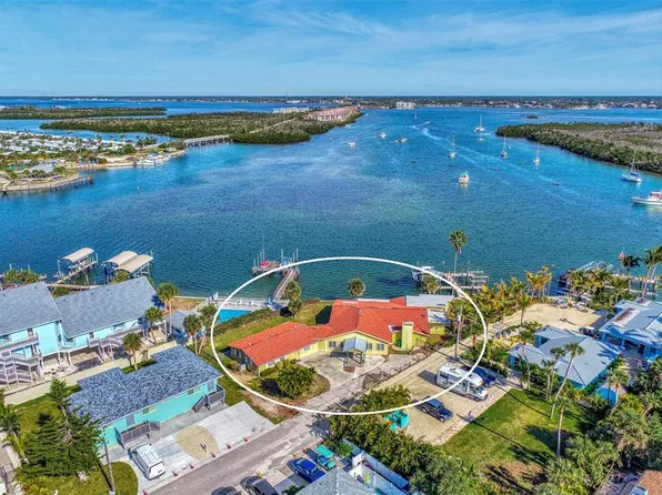 160 Stanford Dr, Englewood, FL 34223