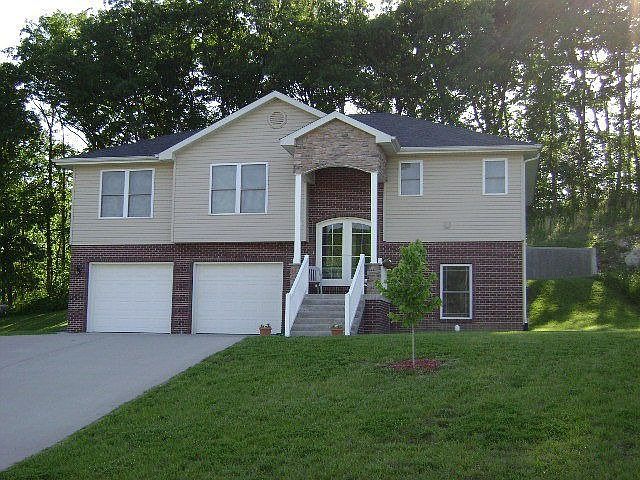 1st image of 1708 Providence Dr
