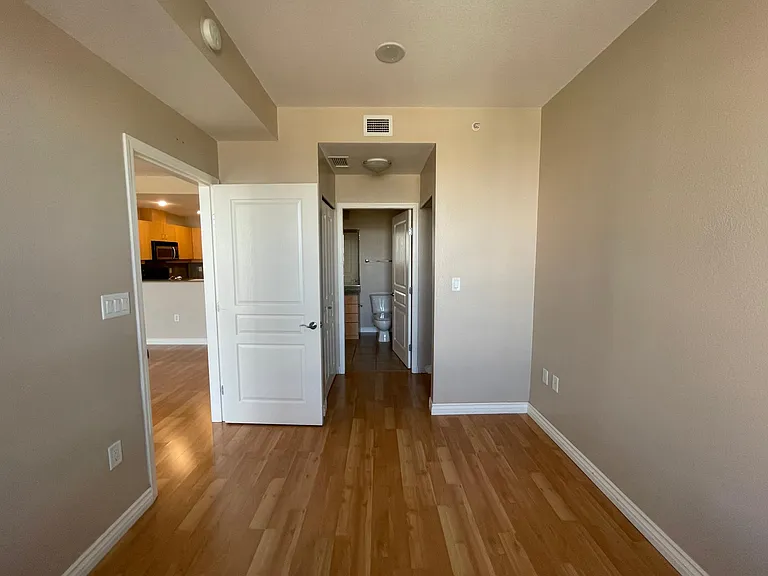 300 Beech St #1605 — Photo 10