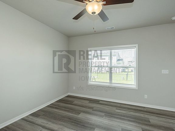 5th image of 4024 NE Timber Ln