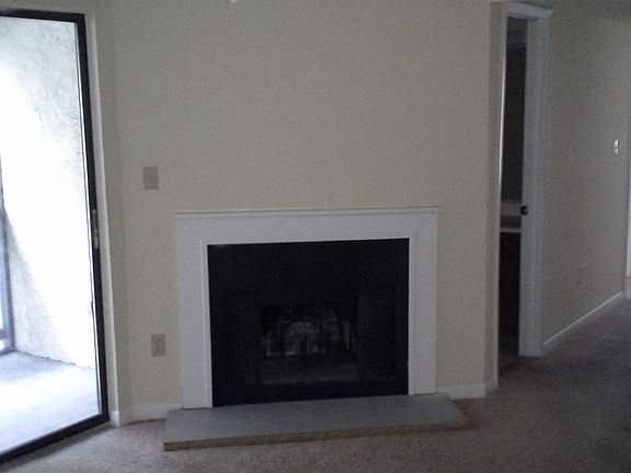 2nd image of 3600 Sable Palm Ln Unit G