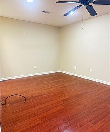 5th image of 101 36th St