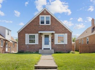 3348 S 13th St, Milwaukee, WI 53215