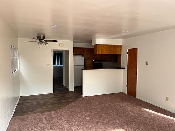3rd image of 7106 Hood Ave #B
