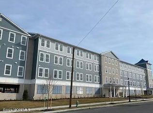 509 Memorial Dr APT 314, Neptune, NJ 07753