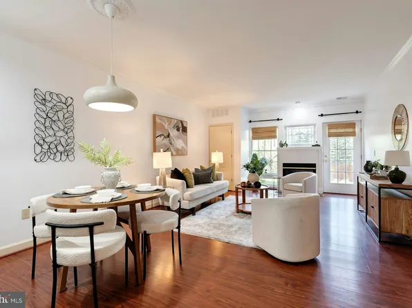 6940 Fairfax Dr Unit 110, Arlington, VA 22213