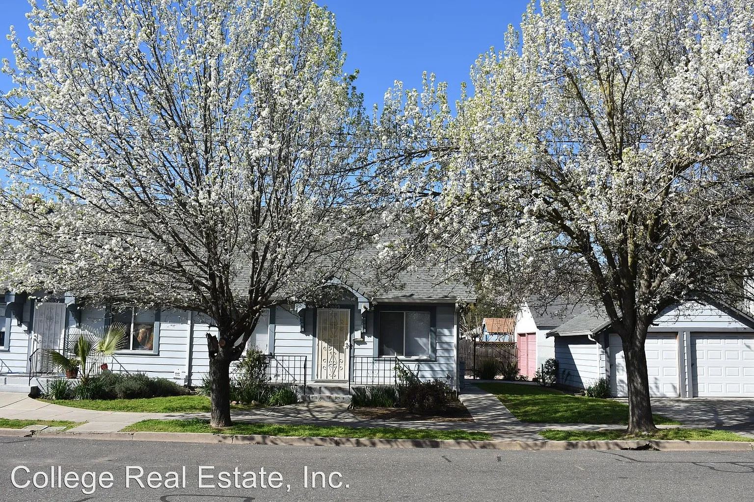1009 N Stockton St photo 1
