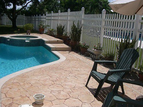 Another sitting area, poolside