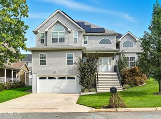1022 Center St, Forked River, NJ 08731