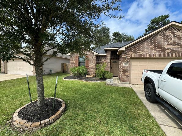 21614 Alexandria Forest Ct