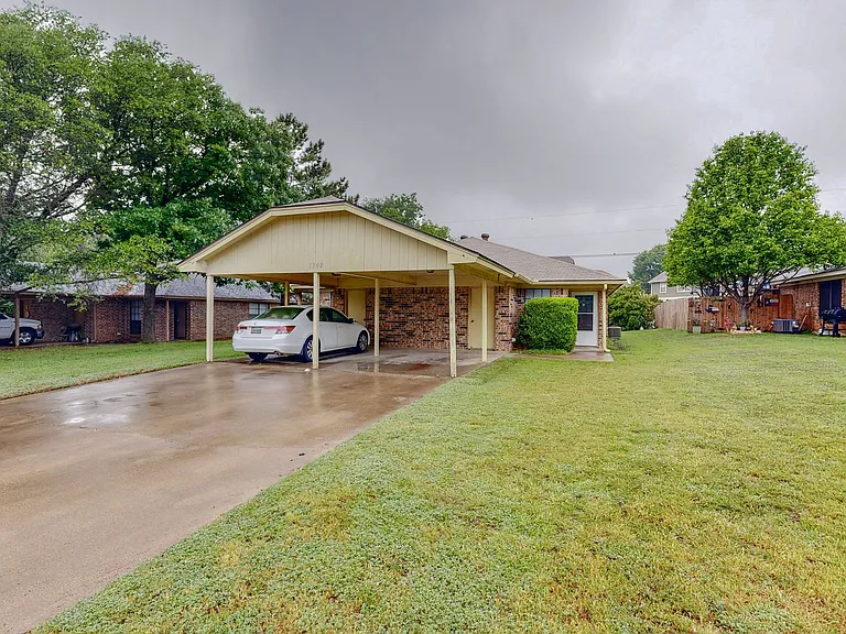 1308 Ridge Run St — Photo 3