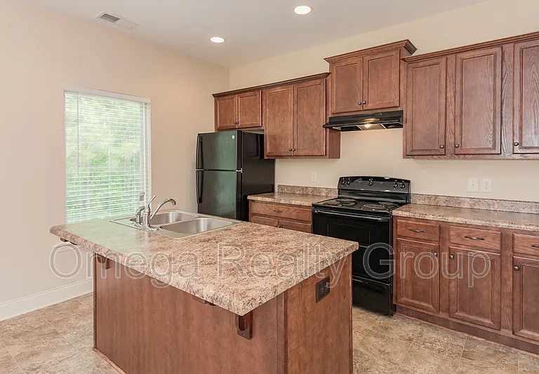 4560 Barretts Trace Blvd — Photo 13
