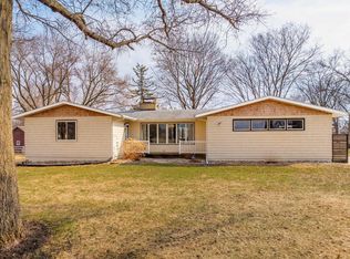 507 W 6th St, Sumner, IA 50674