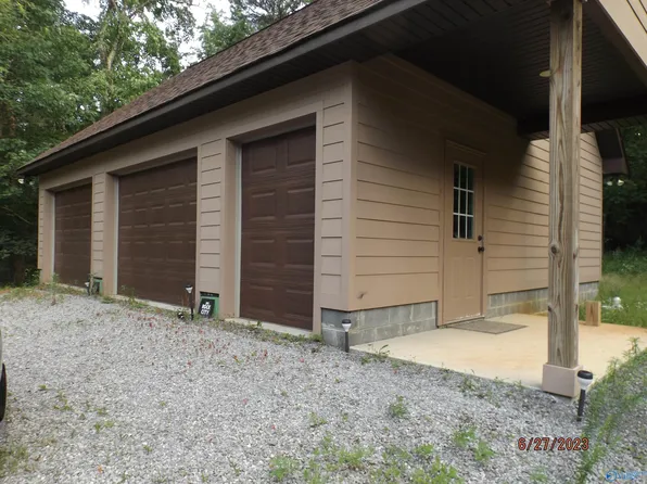 1820 Jennings Rd SE, Fort Payne, AL 35967