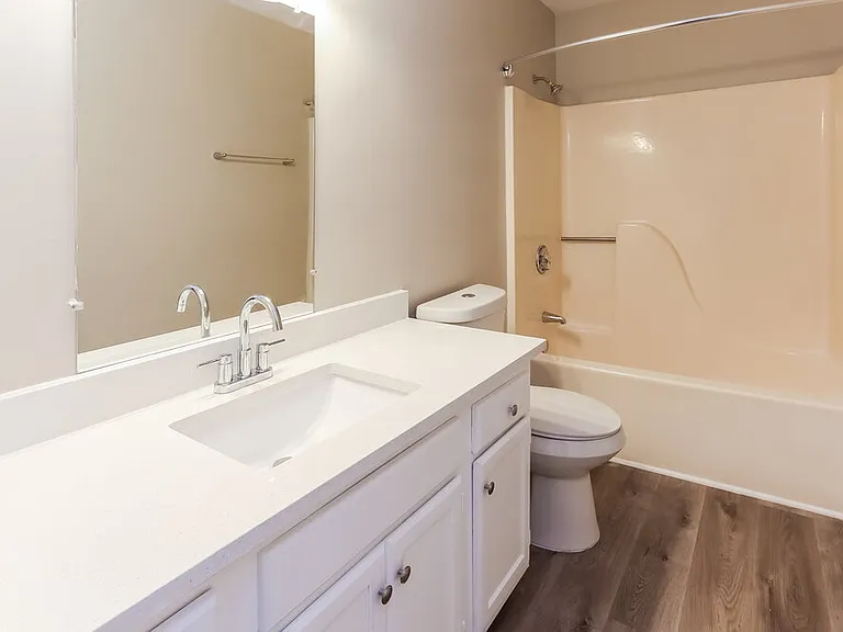 3204 Plymouth Rock Dr — Photo 15