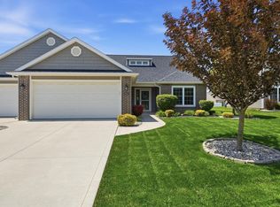 2113 Meadowsweet Pkwy, Fort Wayne, IN 46808
