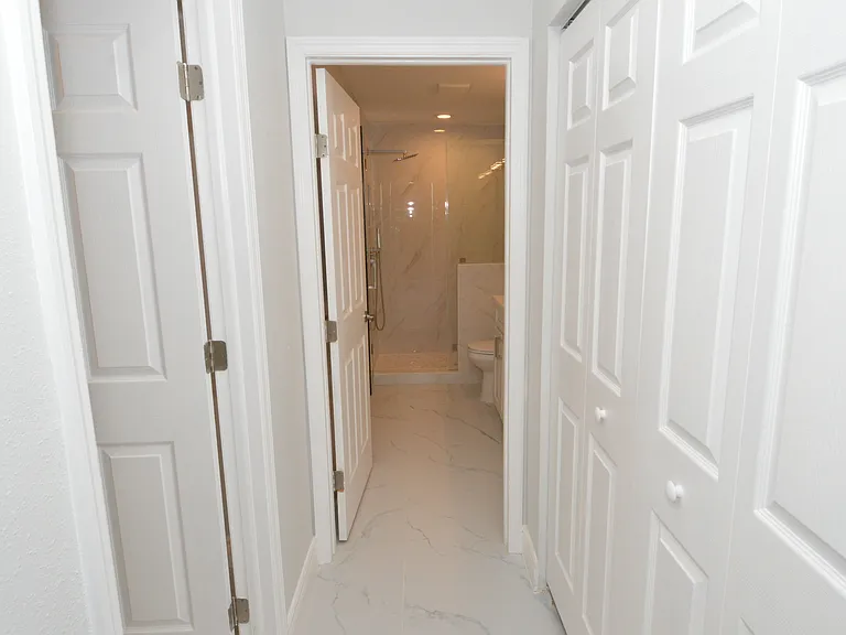 3947 Venetian Way — Photo 18