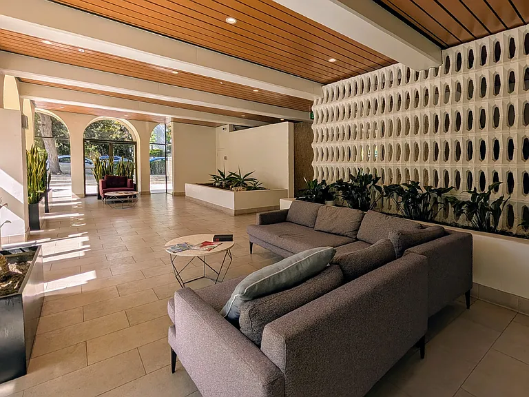 Building Lobby