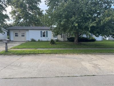 714 Margaret Ct, New Baden, IL, 62265