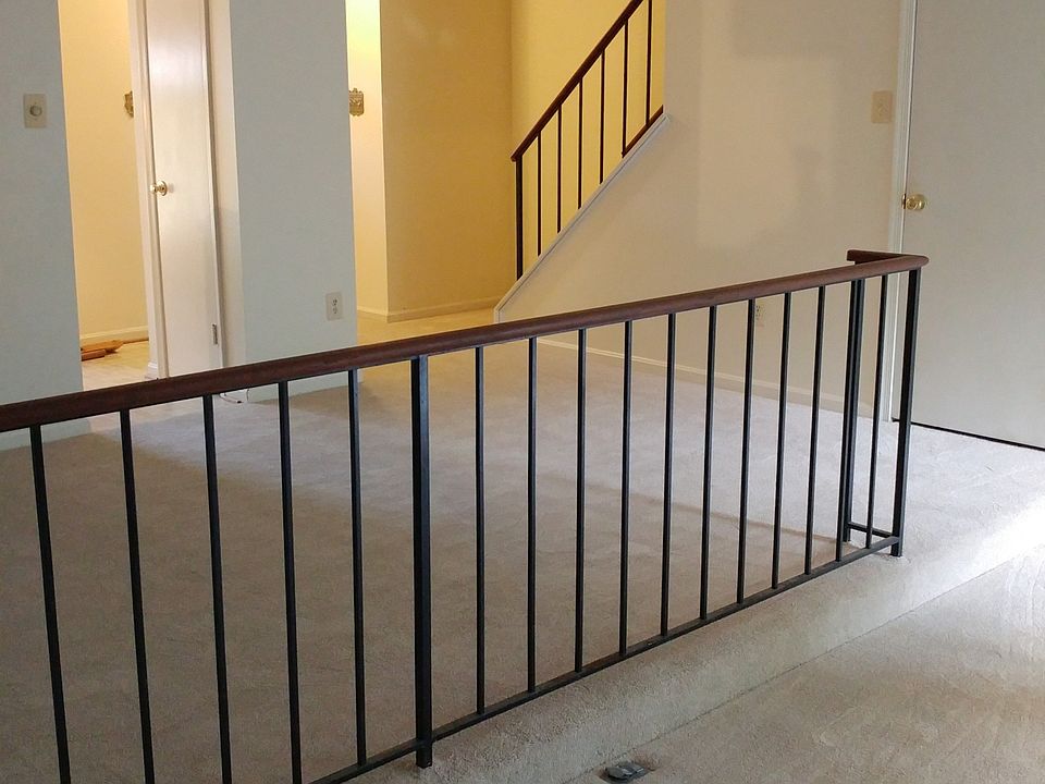 1st image of 7489 Adams Park Ct