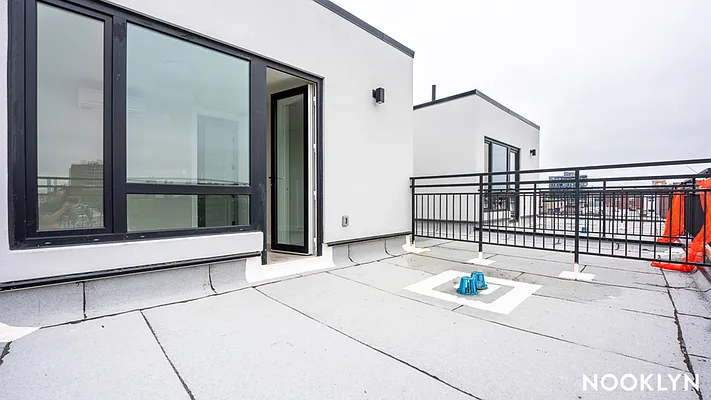 Rented by Nooklyn NYC LLC | media 19