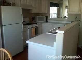 32702 Fowler Cir, Warrenville, IL 60555