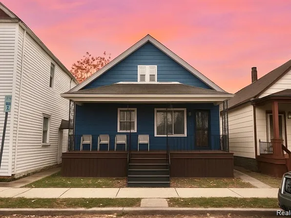 3044 Hanley St, Hamtramck, MI 48212