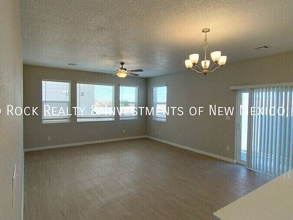 4th image of 1370 Ashlynn Pl NE