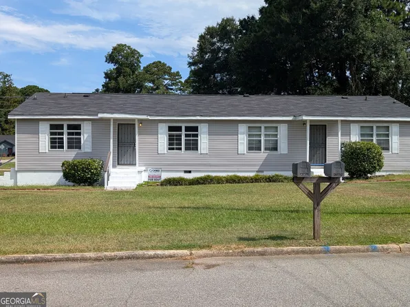 913 Arizona St, Lagrange, GA 30241