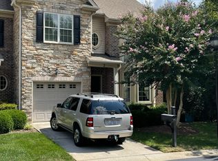 2 Tanner Woods Ln, Greensboro, NC 27410
