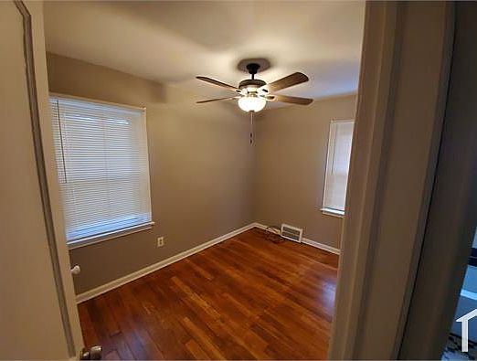 5th image of 19216 Beaconsfield St