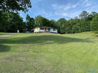 2811 Wester St, Hokes Bluff, AL 35903