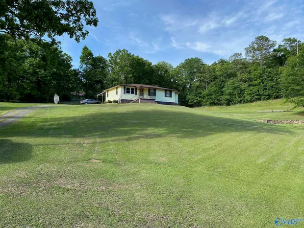 2811 Wester St, Hokes Bluff, AL 35903