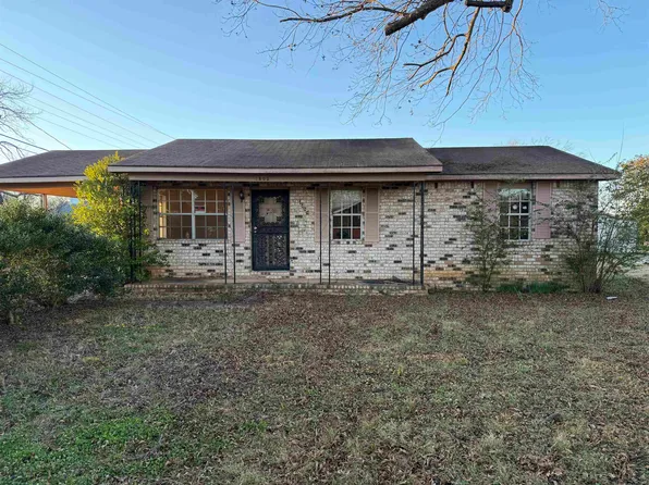 1805 9th Ave, Sheffield, AL 35660