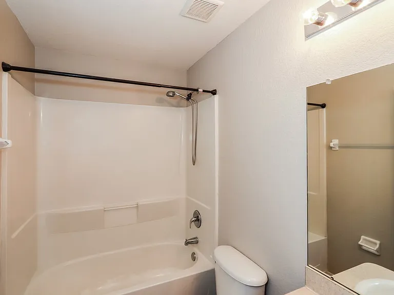5122 Garberia Ave — Photo 15