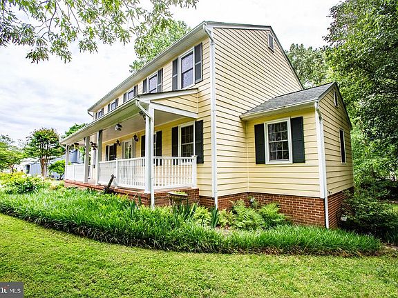 5th image of 413 Collingwood Dr
