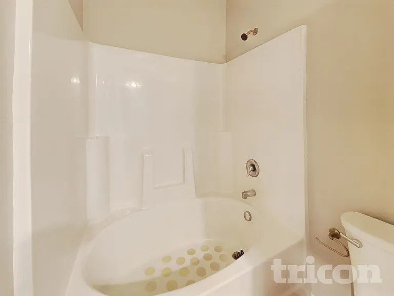 7138 Cuddington Dr — Photo 9