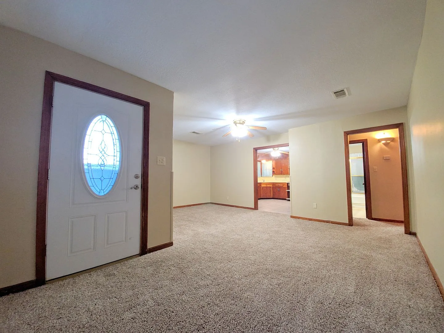 Hawthorne 1717 — Photo 3