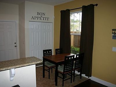 3rd image of 512 4th Ave S APT 4
