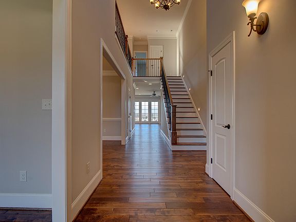 4th image of 3225 Southwood Manor Ct
