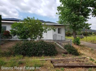 4833 Roadrunner Rd #D, Fontana, CA 92336