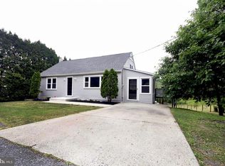 47 Woodside Ln, Boyertown, PA 19512