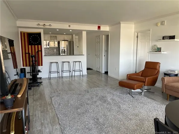 127 Greyrock Place #1204, Stamford, CT 06901