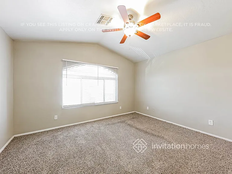 606 W McRae Dr — Photo 11