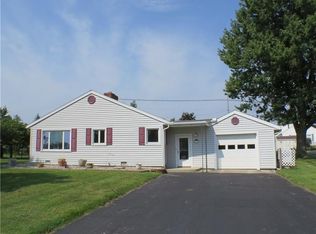 213 Hamilton Rd, Wapakoneta, OH 45895