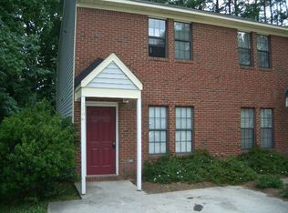 2706 Foxtail Ct, Raleigh, NC 27610