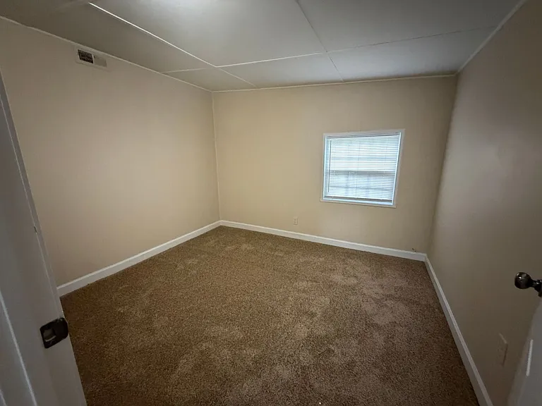 126 Frye Ln — Photo 4