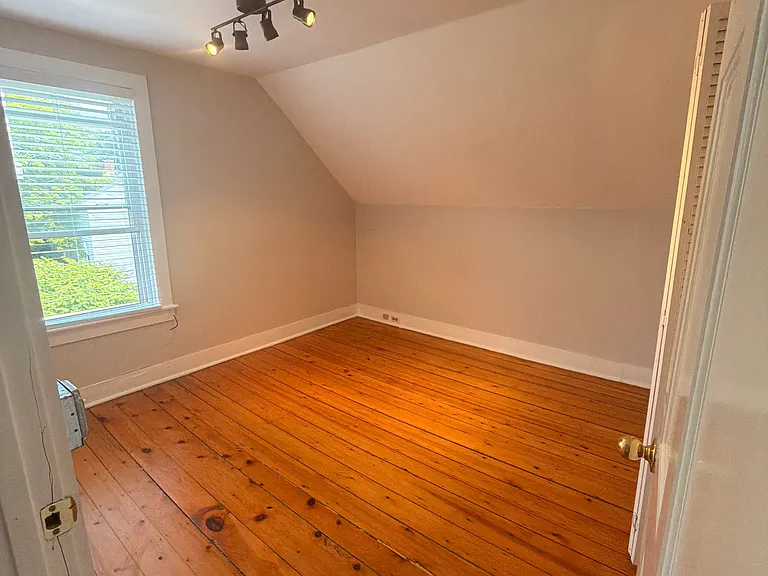 10 Green Ct — Photo 10