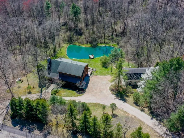 7700 Ballou Rd SE, Newark, OH 43056